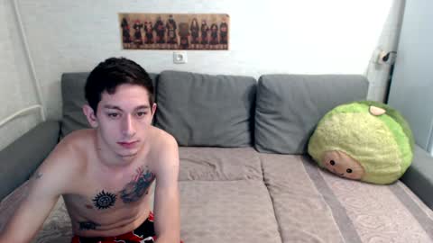 Snapshot of vikimax69 chatting on 12/18/24, 03:55 max-and-nika online show from 12/18/24, 03:55