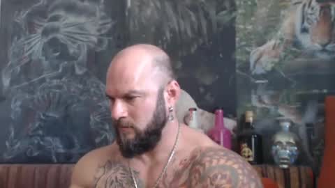 Snapshot of viking_me chatting on 10/22/25, 07:19 viking online show from 10/22/25, 07:19