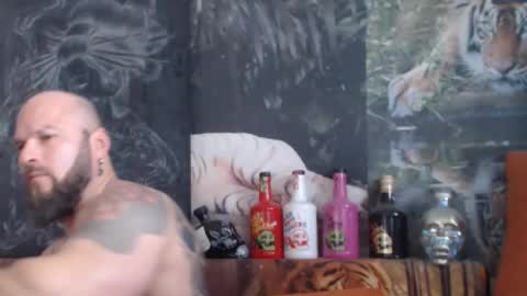 Snapshot of viking_me chatting on 11/06/25, 08:26 viking online show from 11/06/25, 08:26