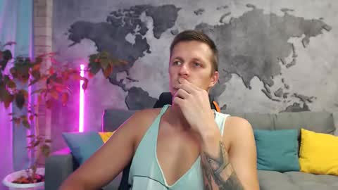 vikingchrisss online show from 10/26/25, 10:10