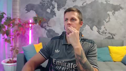 vikingchrisss online show from 11/12/25, 10:48