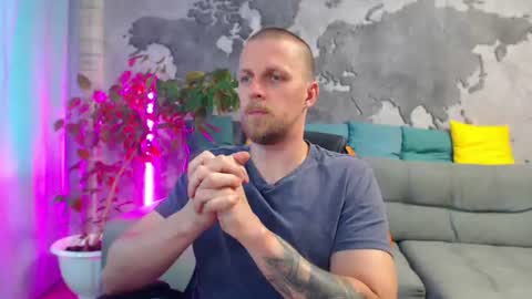 vikingchrisss online show from 07/24/26, 11:08