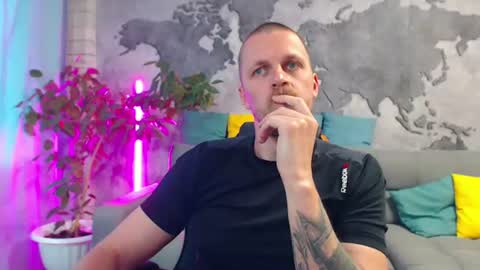 vikingchrisss online show from 07/27/26, 10:44