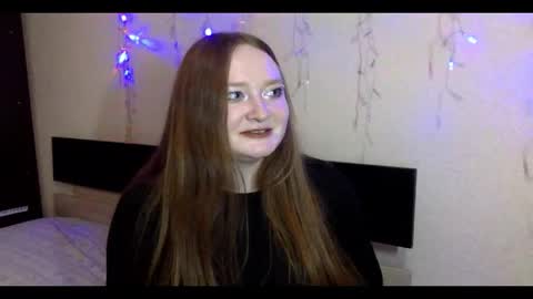 vikippink online show from 10/15/25, 10:37