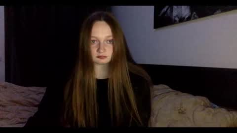 vikippink online show from 10/19/25, 08:20