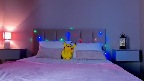 VIKKI online show from 12/18/24, 07:36