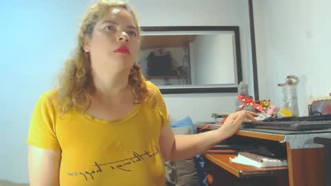 Snapshot of vikktoriaaa chatting on 02/16/25, 09:26 VIKKKTORIAAA online show from 02/16/25, 09:26