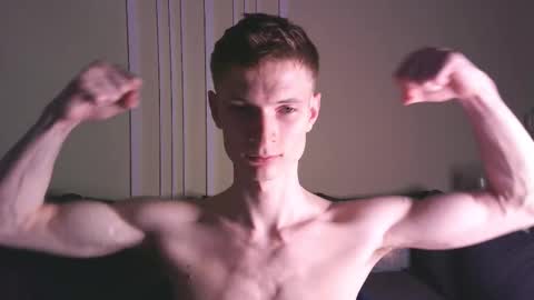 Max online show from 10/10/25, 11:15