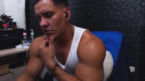 Viktor Herrera online show from 09/20/25, 04:46