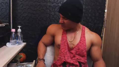 Viktor Herrera online show from 11/10/25, 12:15