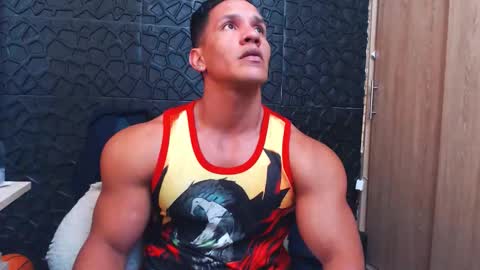 Viktor Herrera online show from 11/13/25, 05:34