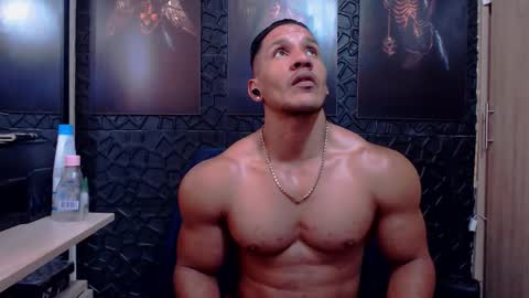 Viktor Herrera online show from 03/04/26, 06:58