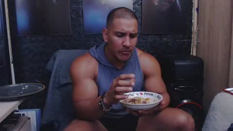 Viktor Herrera online show from 07/22/26, 03:09