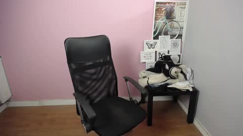 viktoria_lovely online show from 01/31/25, 09:27