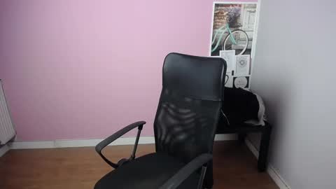 viktoria_lovely online show from 02/11/25, 06:40