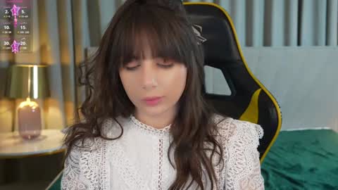 Alisa online show from 12/04/24, 10:24