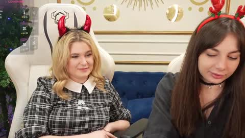 Snapshot of viktoria_storm chatting on 12/24/24, 05:02 Alisa online show from 12/24/24, 05:02