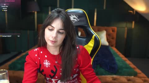 Alisa online show from 12/25/24, 11:20