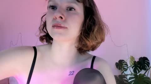 Snapshot of viktoria_sullivans chatting on 02/09/25, 09:37 Vikky online show from 02/09/25, 09:37
