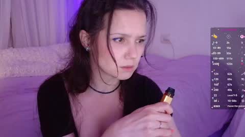 Snapshot of viktoriakiss chatting on 06/05/26, 10:15 viktoriakiss online show from 06/05/26, 10:15