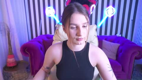 VikVikLove online show from 04/20/26, 11:13