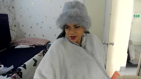 Snapshot of vikyadams chatting on 06/06/26, 01:16 VIKY ADAMS online show from 06/06/26, 01:16