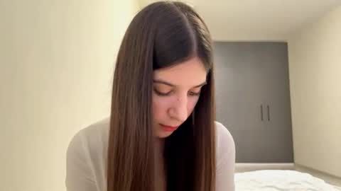 Vivien online show from 02/22/26, 10:03