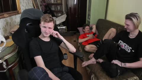 Dimoooooon online show from 01/26/25, 09:51