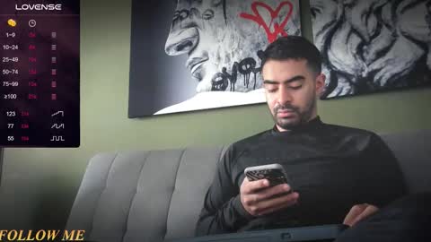 VINCE online show from 01/12/26, 01:16