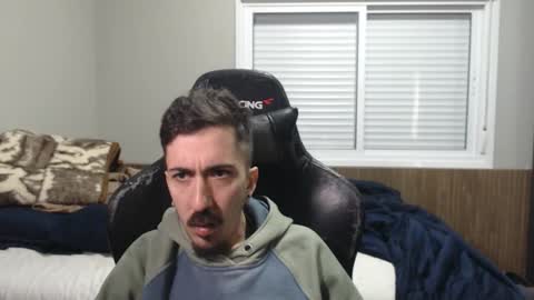 Snapshot of vincebruv chatting on 10/29/25, 04:42 Vince Bruv online show from 10/29/25, 04:42