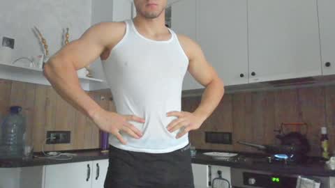 Vincent.  uncut 18cm online show from 12/22/24, 08:49