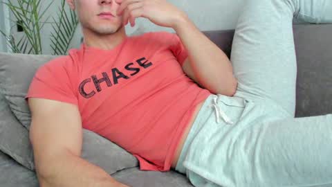 Vincent.  uncut 18cm online show from 12/26/24, 11:21