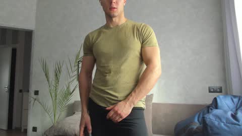 Vincent.  uncut 18cm online show from 02/01/25, 11:43