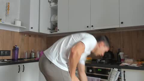 Vincent.  uncut 18cm online show from 02/14/25, 07:59