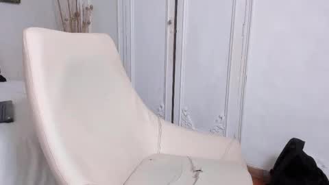 Vincent online show from 09/09/25, 04:23