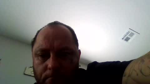 Snapshot of vincentcongdon32 chatting on 12/20/25, 06:48 vincentcongdon32 online show from 12/20/25, 06:48