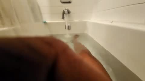 Vino Girthyboi online show from 02/08/25, 07:15