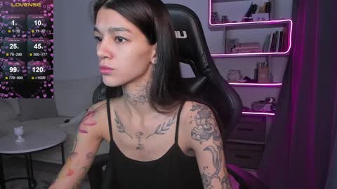 vinkitinkii online show from 12/26/24, 07:03