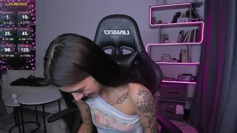 vinkitinkii online show from 01/02/25, 10:05