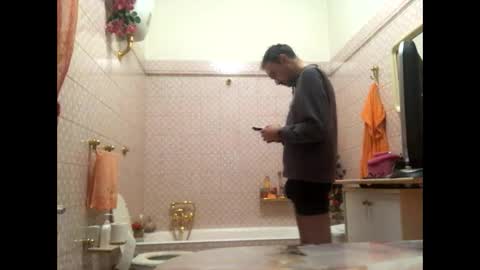 Zenith online show from 02/06/25, 02:48