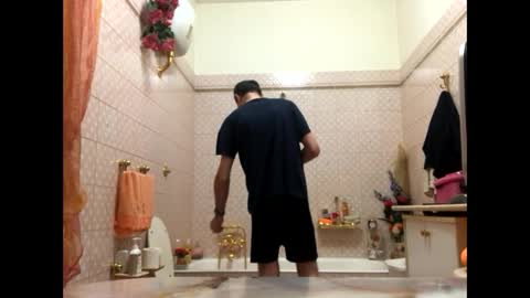 Zenith online show from 09/16/25, 09:43