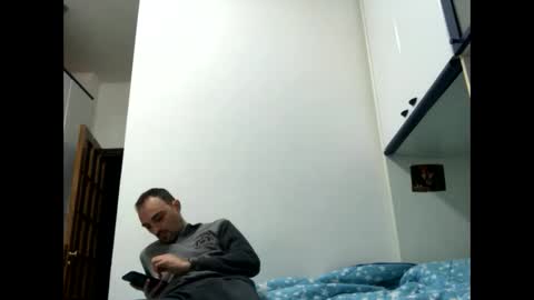 Zenith online show from 11/06/25, 02:51