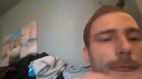 Snapshot of vinnie8888889 chatting on 03/08/25, 04:28 Vince online show from 03/08/25, 04:28