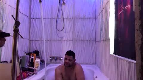 vinny150372 online show from 02/10/26, 10:47