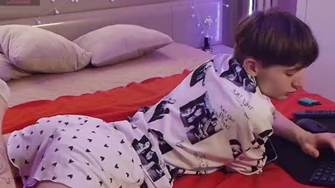 Vinsant online show from 04/19/26, 07:51