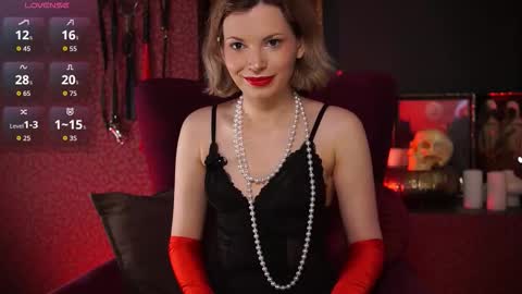 Carrie  Next streams Sat Sun 3pm-11pm EST online show from 03/24/26, 08:36