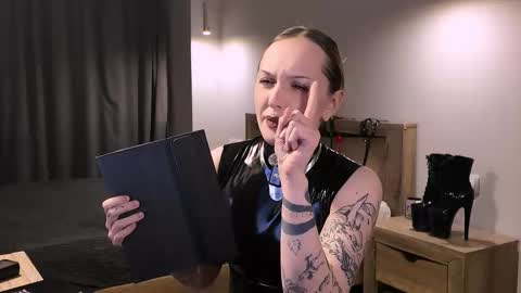 Diva Silvia online show from 01/31/26, 07:11