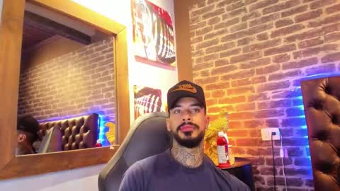 ---Vinzen--- online show from 11/12/25, 04:13