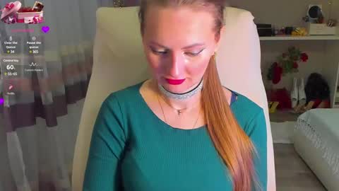 Snapshot of viola_1 chatting on 02/26/25, 09:48 Funny girl online show from 02/26/25, 09:48