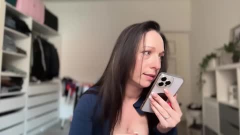 Vio online show from 03/13/26, 10:00